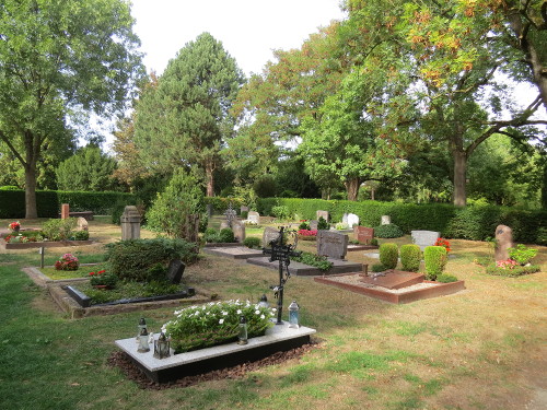 Beerdigung auf dem Friedhof Niederzwehren in Kassel